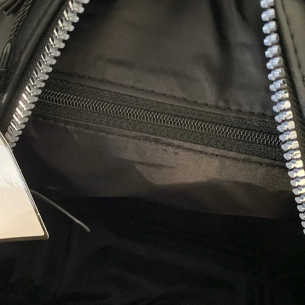 Minnie Mouse Gem BackPack - Picture 4 of 6